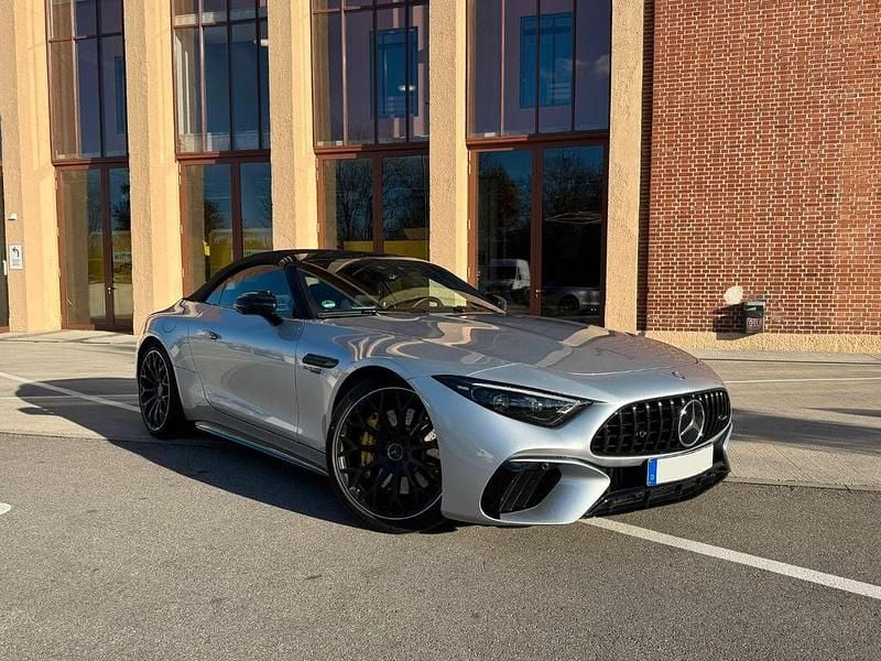 Silber Gebraucht 2023 Mercedes SL63 AMG AMG Cabrio | 123.900 € (Superpreis) - Bild 1/4