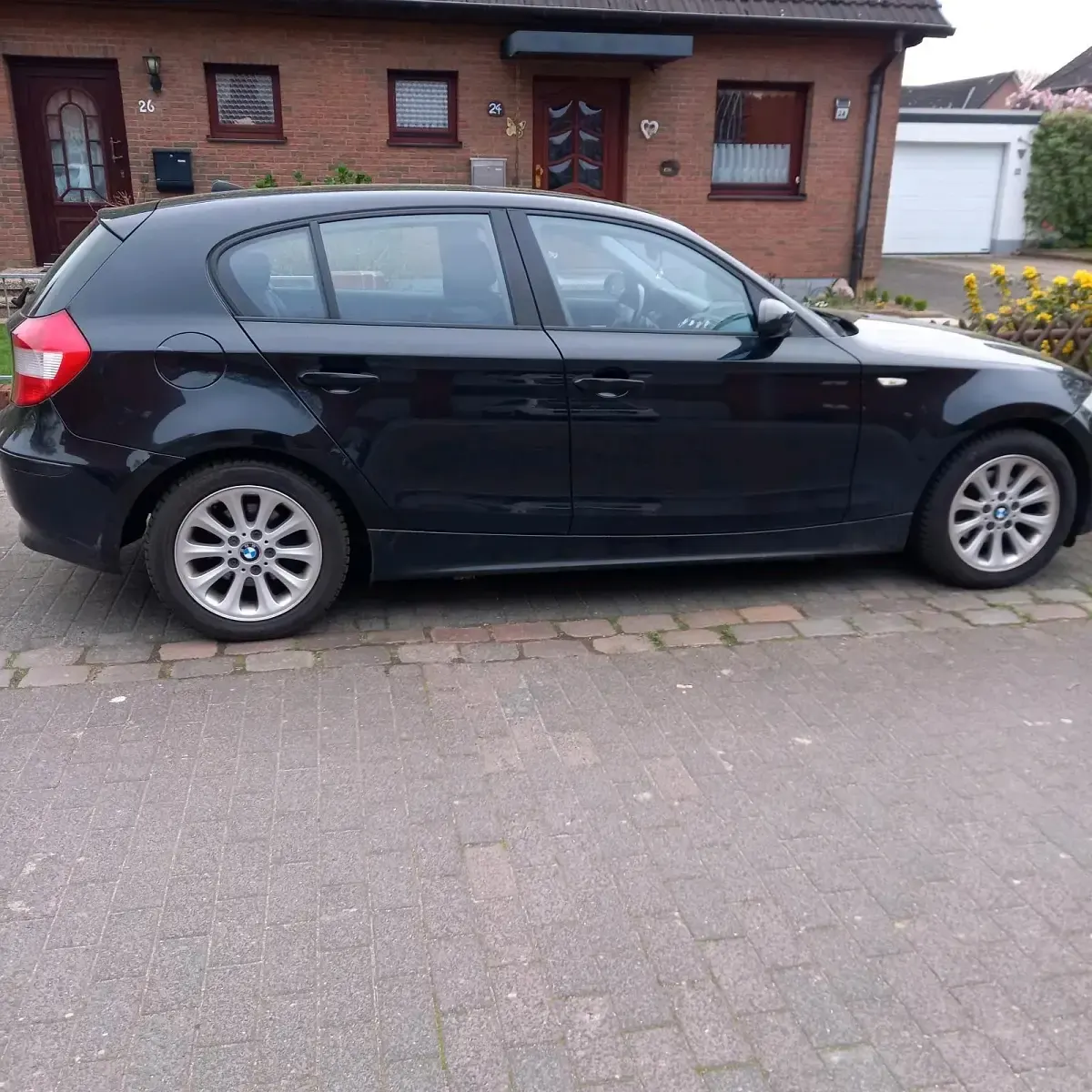 Gebraucht BMW 116 116 PS (85 kW) 2007 Schwarz Kleinwagen