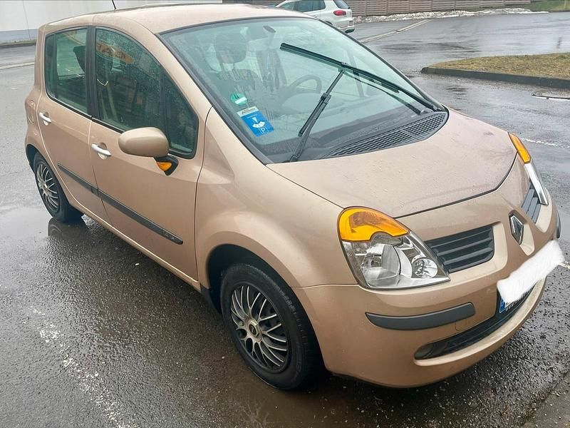 Gebraucht Renault Modus 98 PS (72 kW) 2005 Gold Van / Kleinbus