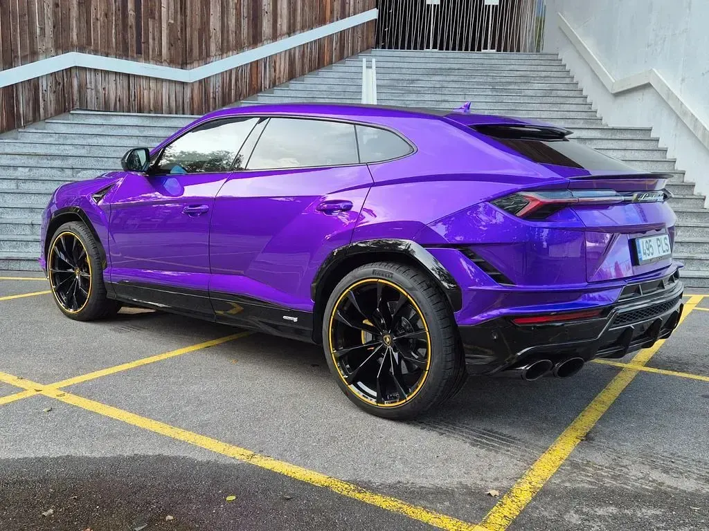 Gebraucht Lamborghini Urus 666 PS (489 kW) 2024 Violett SUV