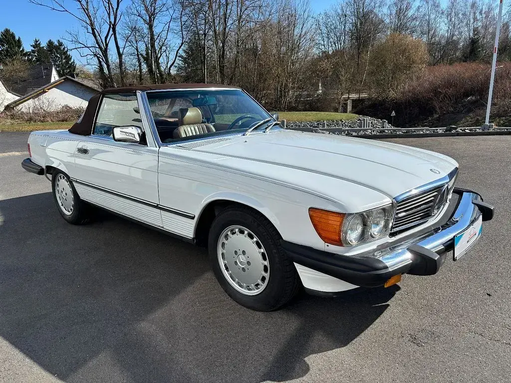 Gebraucht Mercedes 560 231 PS (169 kW) 1987 Weiß Cabrio