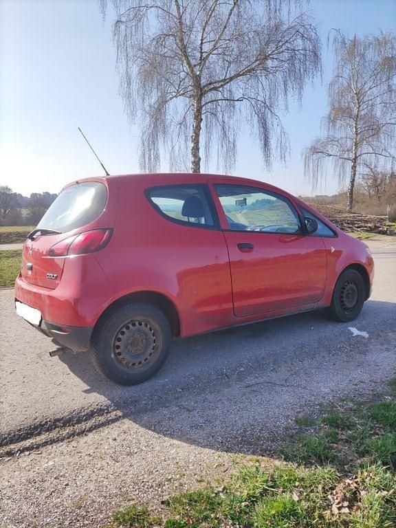 Gebraucht Mitsubishi Colt 75 PS (55 kW) 2013 Rot Kleinwagen