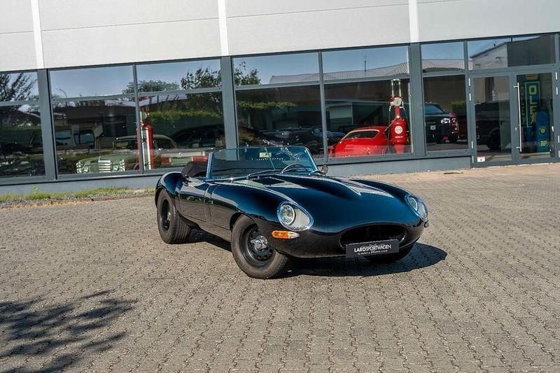 Gebraucht Jaguar E-Type 269 PS (197 kW) 1961 Schwarz Cabrio