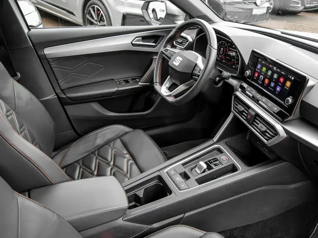 Gebraucht Seat Leon ST FR 190 PS (139 kW) 2021 Weiß Kombi
