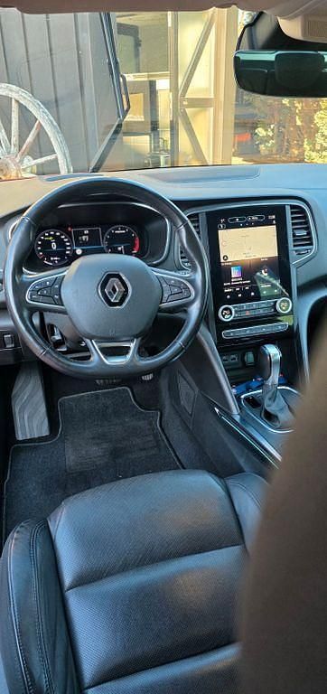 Gebraucht Renault Mégane IV Intens 140 PS (102 kW) 2021 Rot Limousine