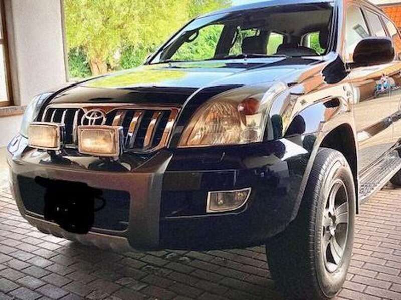 Schwarz Gebraucht 2008 Toyota Land Cruiser Executive SUV | 14.900 € (Superpreis) - Bild 1/4