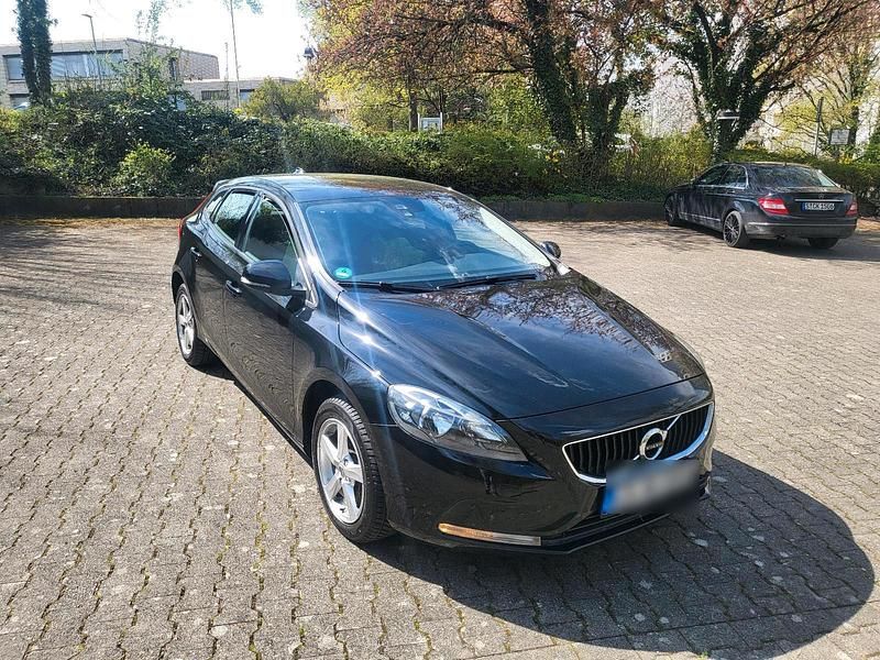 Gebraucht Volvo V40 150 PS (110 kW) 2016 Schwarz Kombi