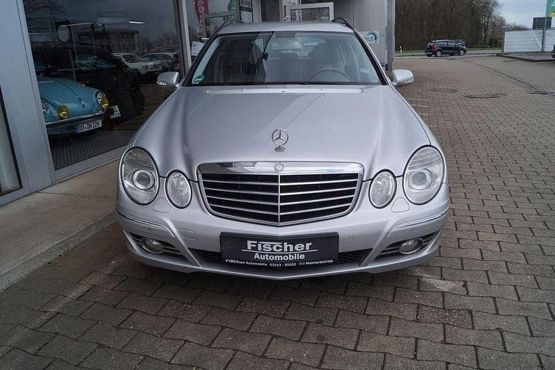 Gebraucht Mercedes E280 231 PS (169 kW) 2008 Silber Kombi