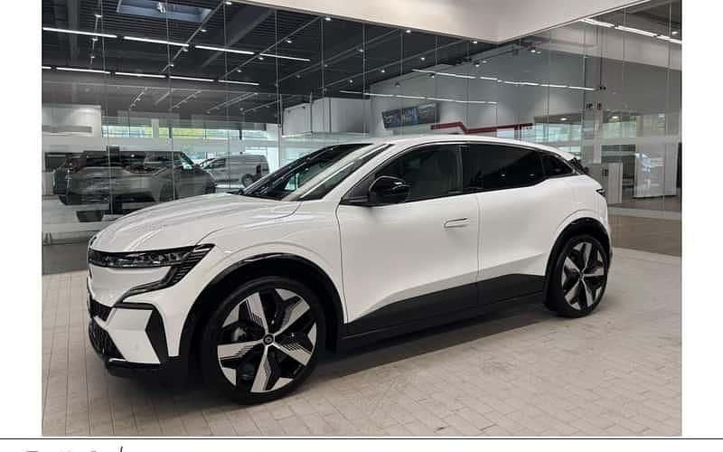 Weiß Gebraucht 2023 Renault Mégane Komfort Limousine | 24.880 € (Superpreis) - Bild 1/4