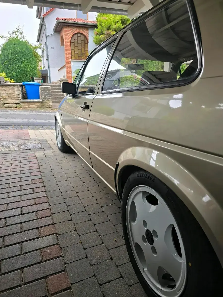 Gebraucht VW Golf II 72 PS (52 kW) 1987 Beige Kleinwagen