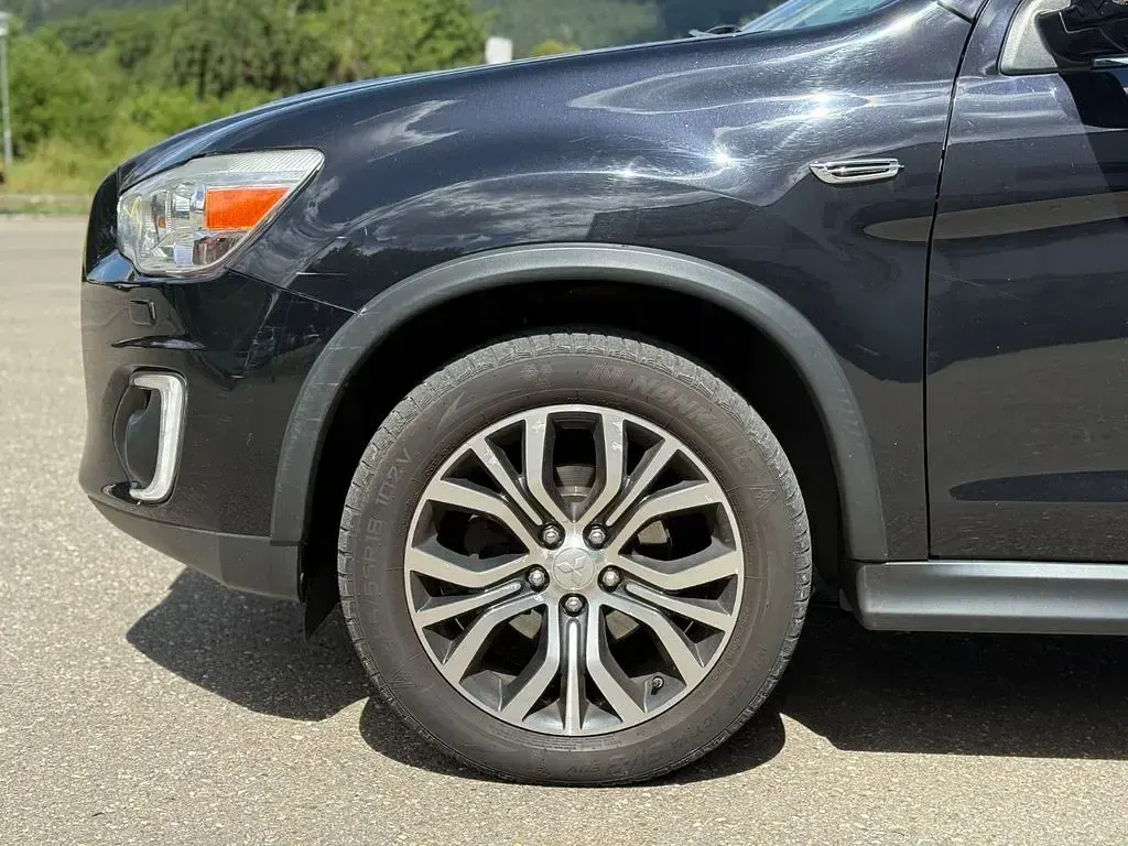 Gebraucht Mitsubishi ASX 150 PS (110 kW) 2017 Schwarz SUV