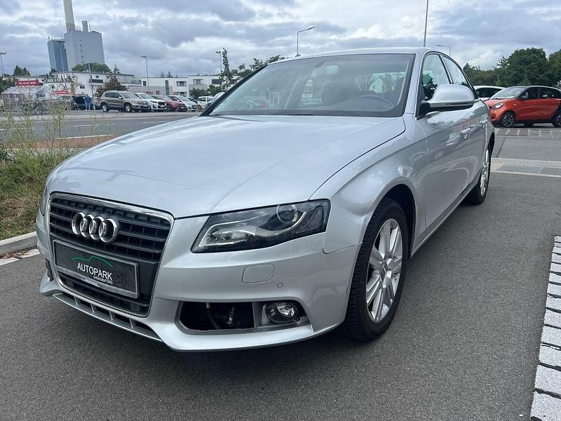 Silber Gebraucht 2008 Audi A4 Ambiente Limousine | 5.900 € (Superpreis) - Bild 1/4