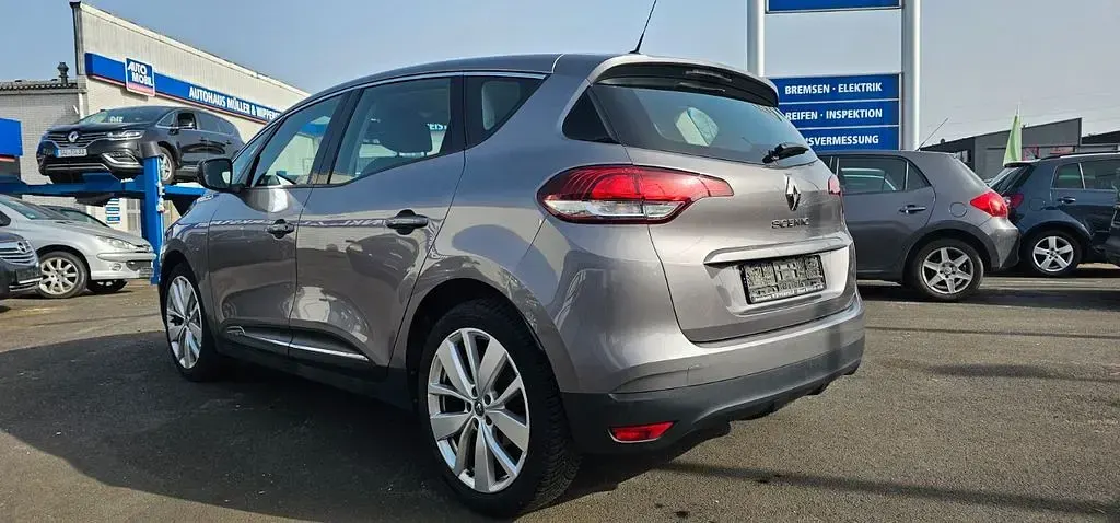 Gebraucht Renault Scénic LIMITED 116 PS (85 kW) 2019 Grau Van / Kleinbus