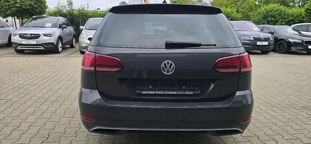 Gebraucht VW Golf VII Comfortline 150 PS (110 kW) 2020 Grau Kombi
