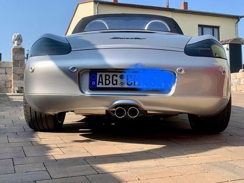 Gebraucht Porsche Boxster 220 PS (161 kW) 2002 Silber Cabrio