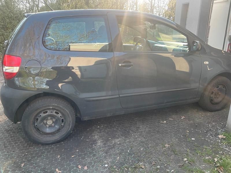 Occasion VW Fox 54 PK (39 kW) 2009 Grijs Hatchback