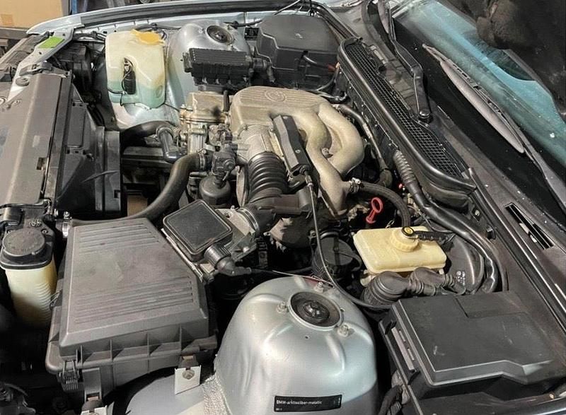 Gebraucht BMW 316 102 PS (75 kW) 1995 Silber Limousine