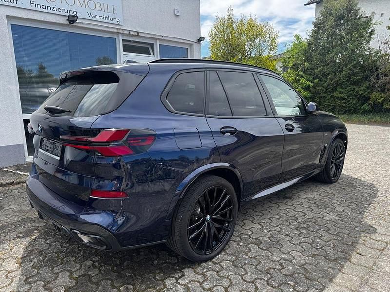 Gebraucht BMW X5 Performance 352 PS (258 kW) 2024 Blau SUV