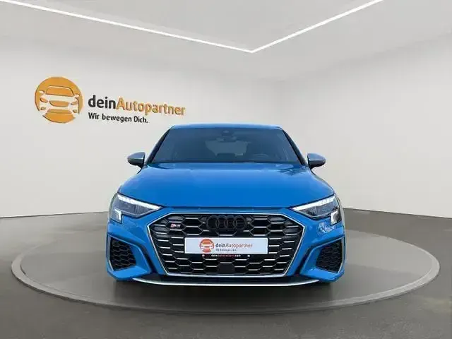 Gebraucht Audi S3 S-Line 310 PS (228 kW) 2023 Turboblau Limousine