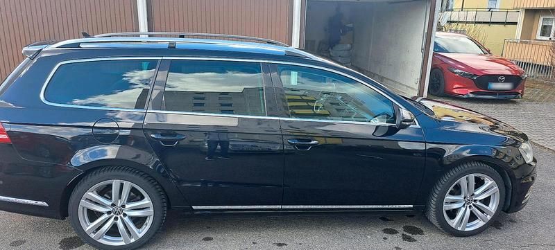 Gebraucht VW Passat R-line 170 PS (125 kW) 2012 Schwarz Limousine