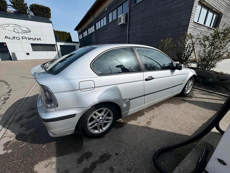 Brugt BMW 316 2002 Grå Hatchback