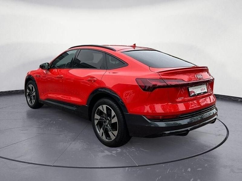Gebraucht Audi e-tron S-Line 300 kW (408 PS) 2021 Catalunyarot metallic SUV