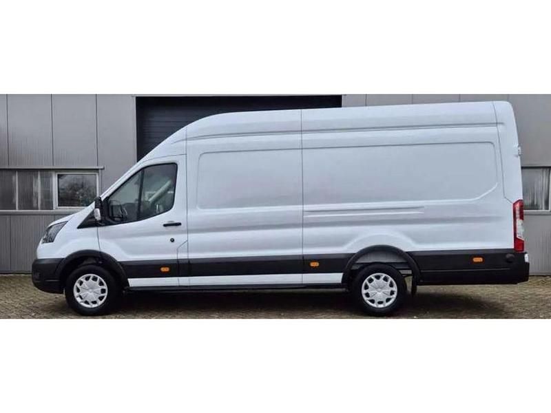 Gebraucht Ford Transit 131 PS (96 kW) 2024 Weiss Van