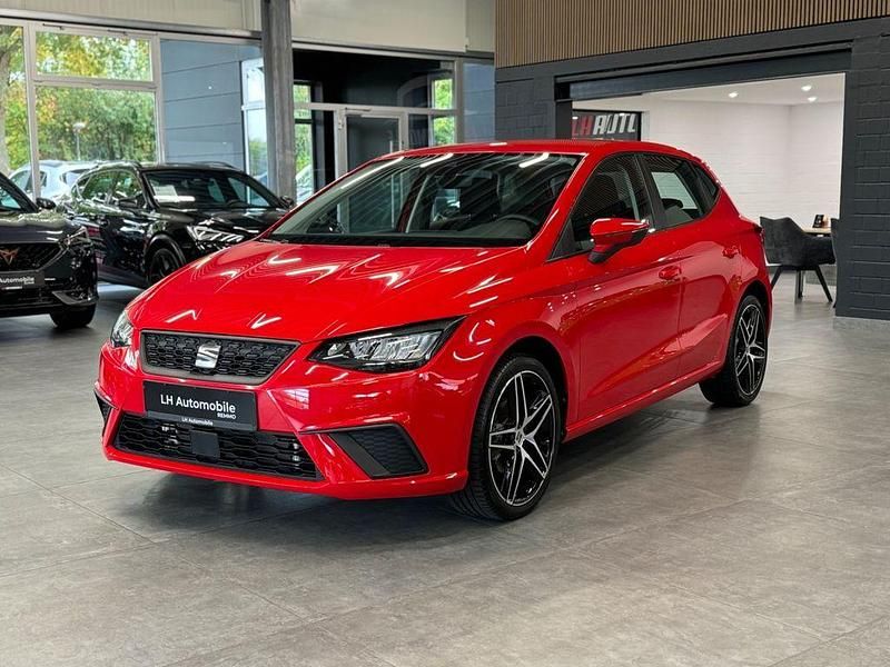 Gebraucht Seat Ibiza Style 110 PS (80 kW) 2022 Rot Limousine