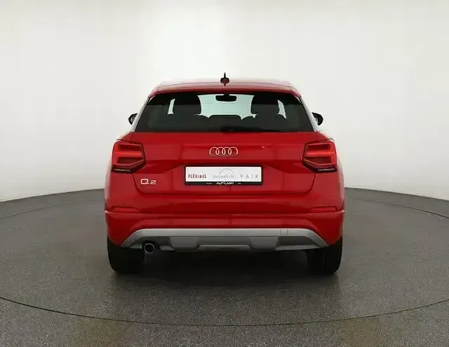 Gebraucht Audi Q2 Sport 116 PS (85 kW) 2019 Rot SUV