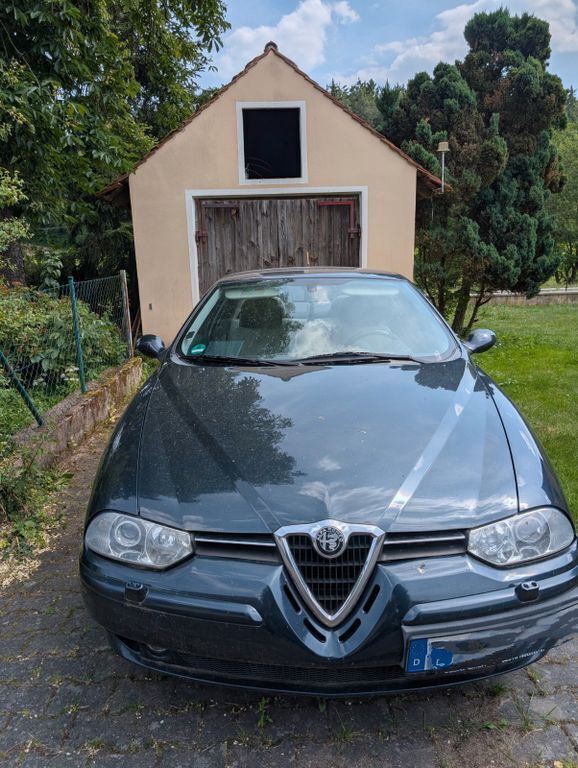 Blau Gebraucht 2003 Alfa Romeo 156 Distinctive Limousine | 1.800 € (Fairer Preis) - Bild 1/4