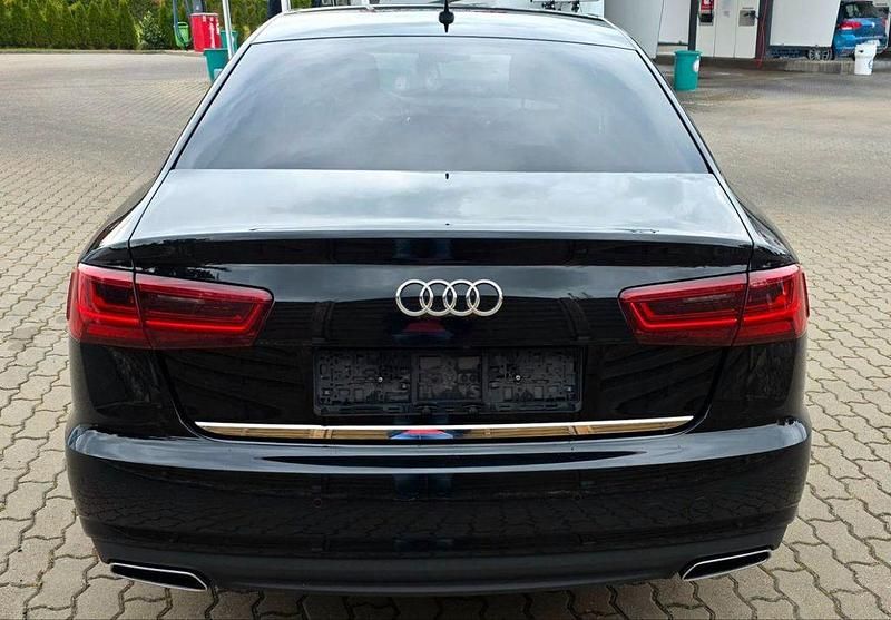Gebraucht Audi A6 Ambiente 190 PS (139 kW) 2015 Schwarz Limousine