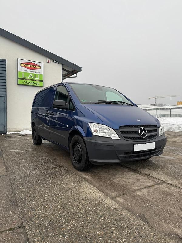 Gebraucht Mercedes Vito 136 PS (100 kW) 2013 Blau Van