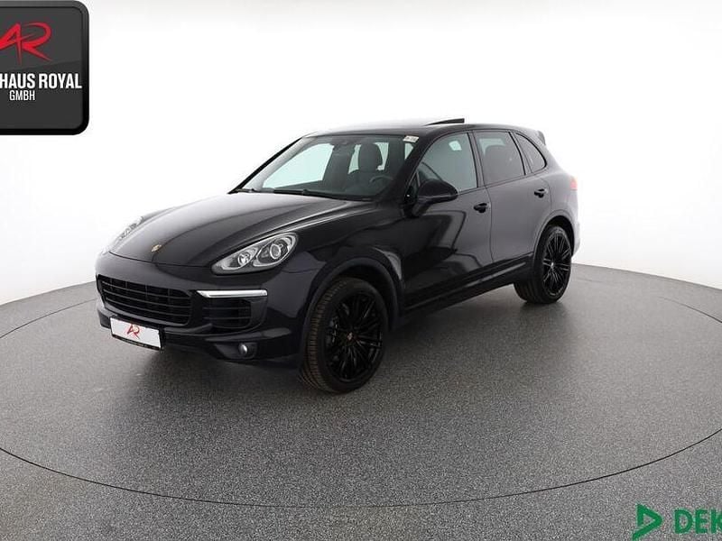 Schwarz Gebraucht 2016 Porsche Cayenne SUV | 37.880 € (Teuer) - Bild 1/4