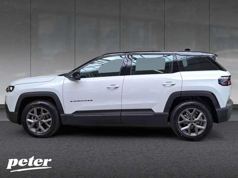 Neu Jeep Compass Altitude 144 PS (105 kW) 2026 Antarctica white/dach vulcano SUV