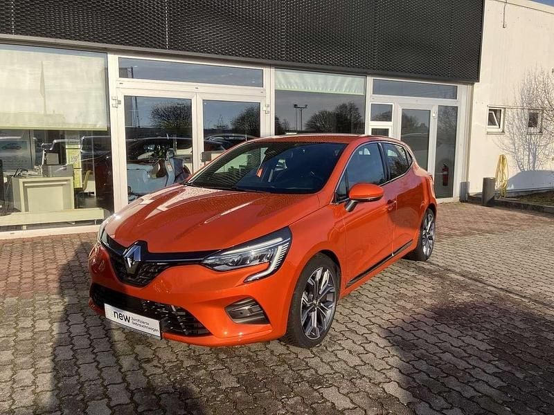 Valenciaorange metallic Gebraucht 2019 Renault Clio IV Intens Limousine | 12.979 € (Fairer Preis) - Bild 1/4