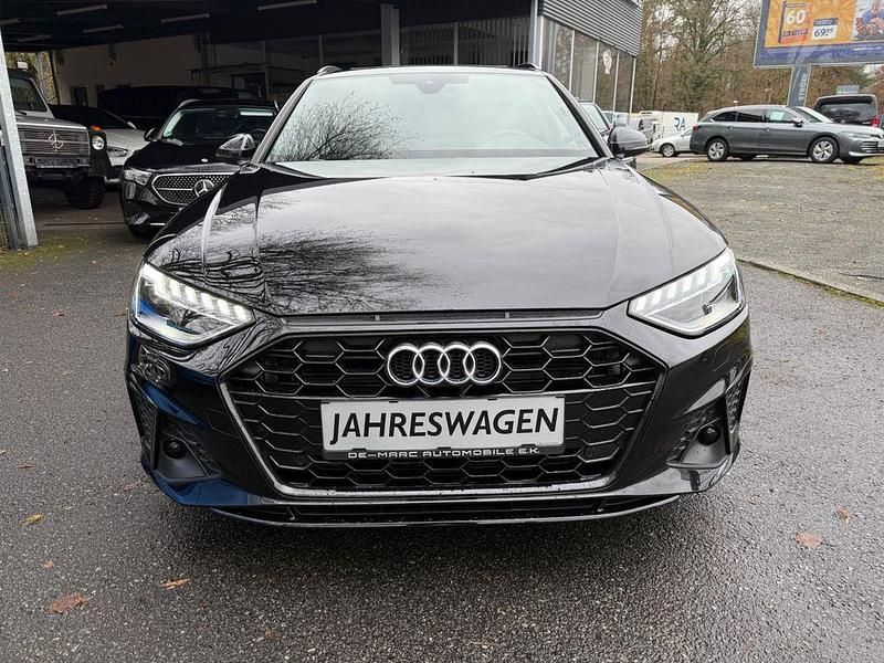 Gebraucht Audi A4 S-Line 150 PS (110 kW) 2024 Schwarz Kombi