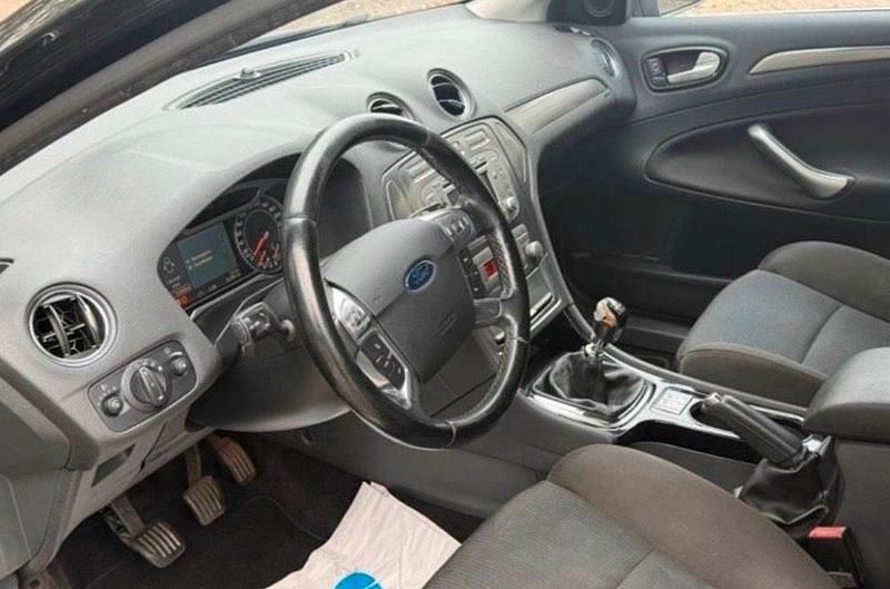 Gebraucht Ford Mondeo 175 PS (128 kW) 2009 Schwarz Kombi