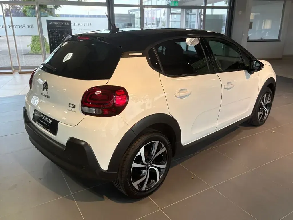 Gebraucht Citroën C3 Shine 82 PS (60 kW) 2021 Blanc banquise Kleinwagen