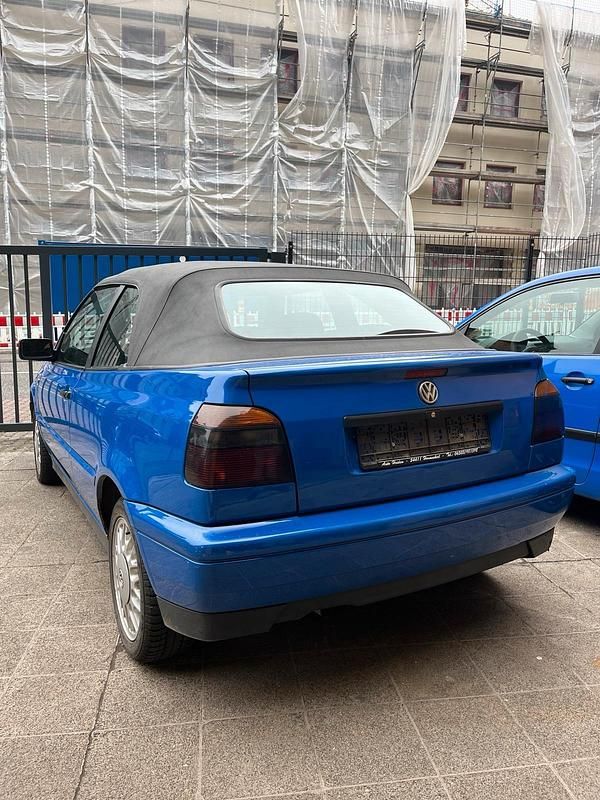 Second-hand VW Golf 80 CP (58 kW) 2003 Albastru Cabrio
