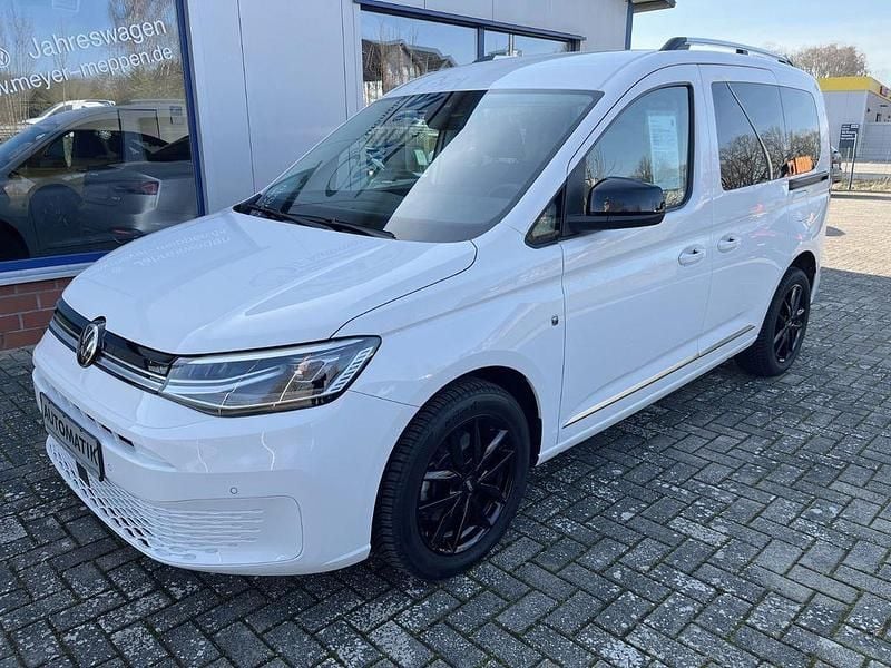 Gebraucht VW Caddy Style 122 PS (89 kW) 2024 Candyweiß Van / Kleinbus