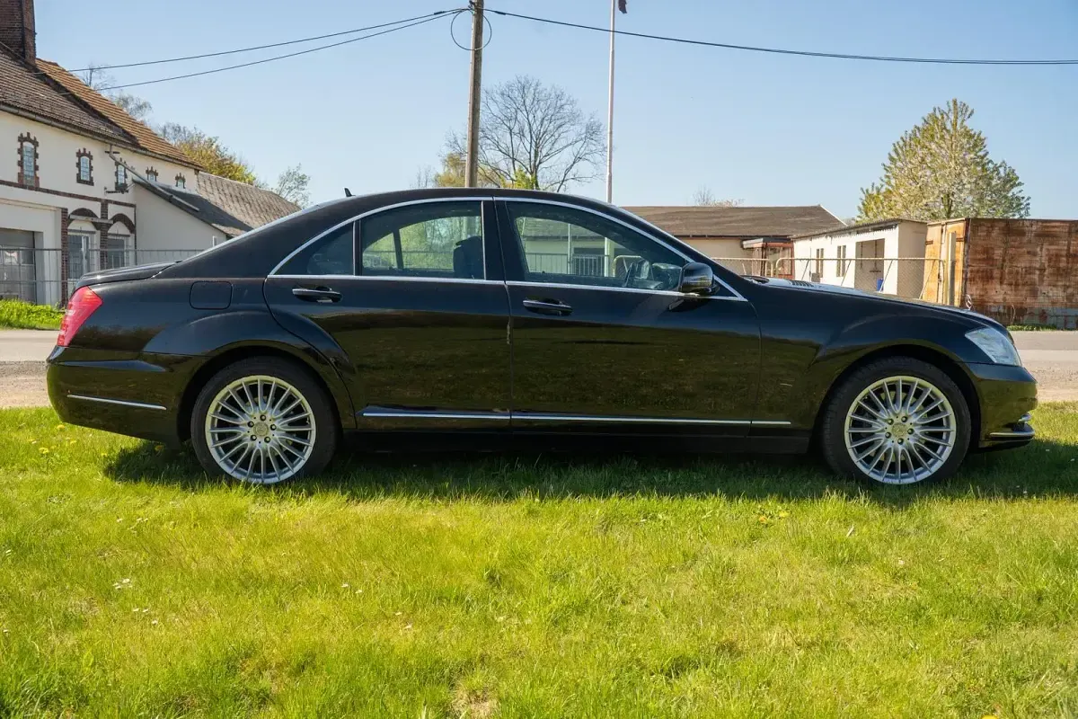 Gebraucht Mercedes S350 258 PS (189 kW) 2013 Schwarz Limousine