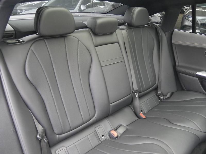 Gebraucht Mercedes EQE350 AMG 214 kW (292 PS) 2024 Schwarz obsidianschwarz metall Limousine