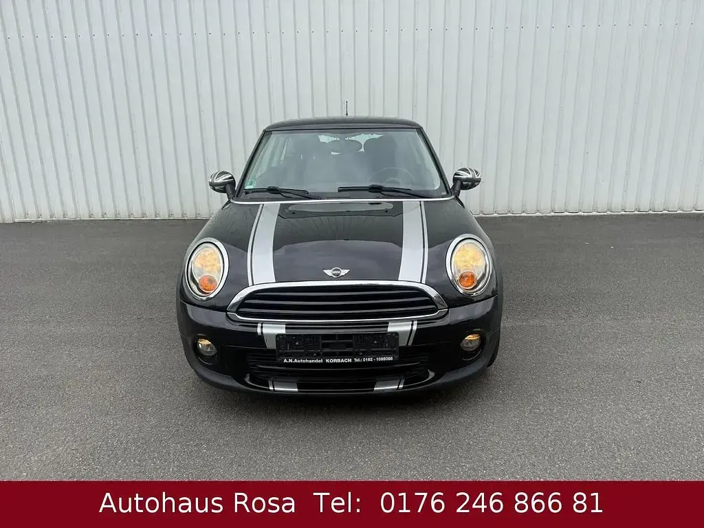 Gebraucht Mini ONE 98 PS (72 kW) 2010 Schwarz Kleinwagen