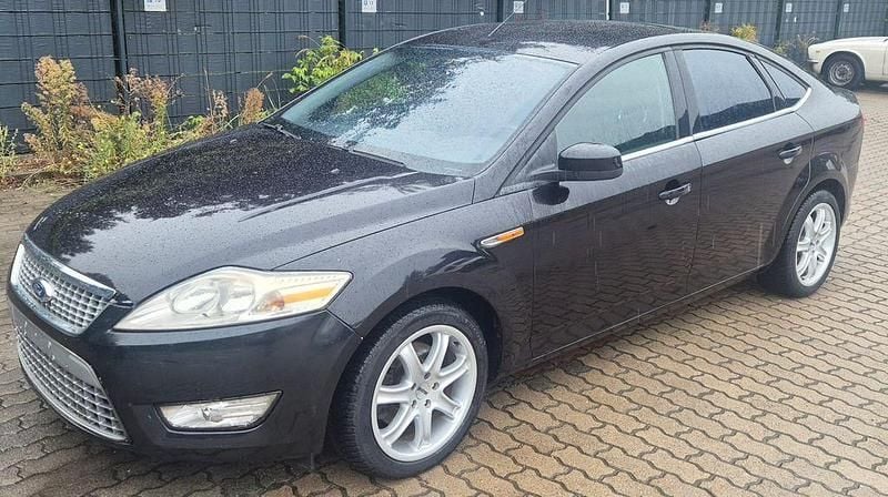 Schwarz Gebraucht 2007 Ford Mondeo Titanium Limousine | 1.599 € (Guter Preis) - Bild 1/4