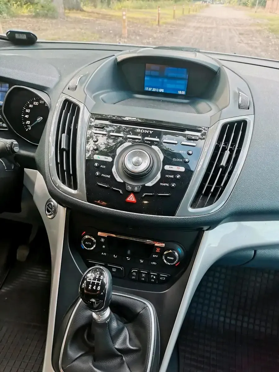 Gebraucht Ford Grand C-Max Titanium 182 PS (133 kW) 2011 Silber Van / Kleinbus