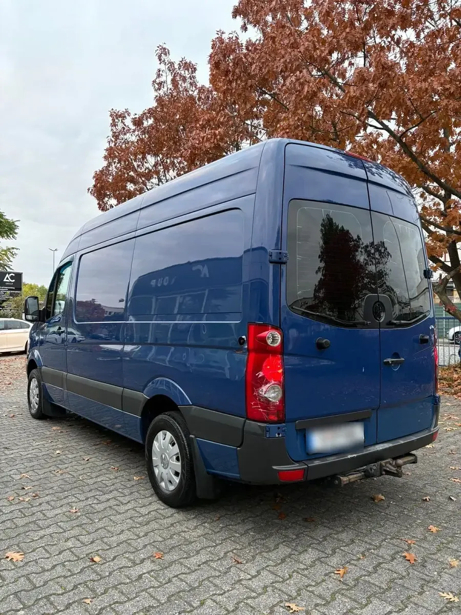 Gebraucht VW Crafter 140 PS (102 kW) 2013 Blau Van