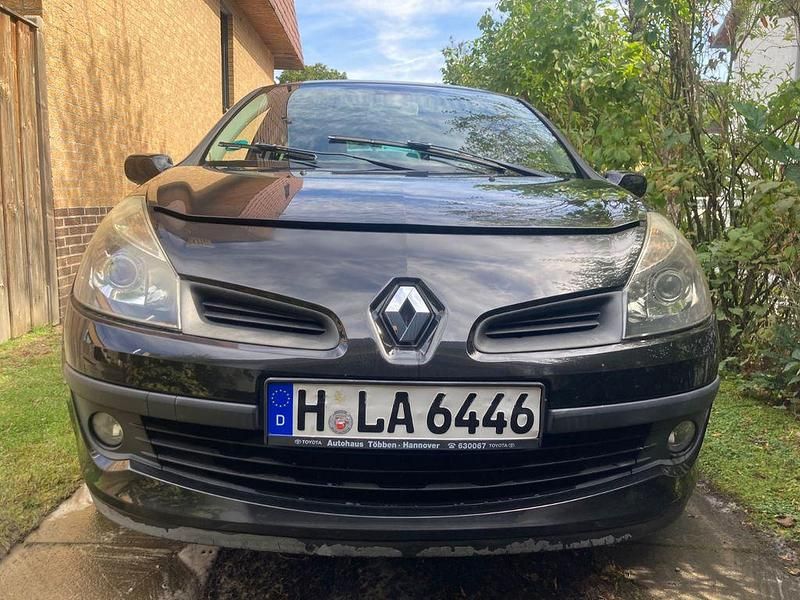 Schwarz Gebraucht 2006 Renault Clio II Expression Limousine | 1.499 € (Superpreis) - Bild 1/4