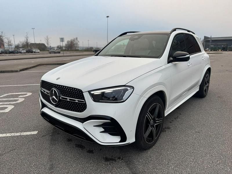 Weiß Gebraucht 2024 Mercedes GLE450 AMG SUV | 76.000 € (Superpreis) - Bild 1/4