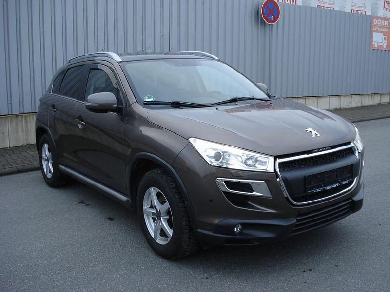 Gebraucht Peugeot 4008 Allure 114 PS (83 kW) 2013 Braun SUV