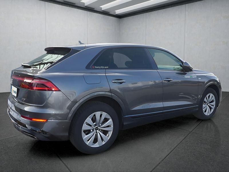 Gebraucht Audi Q8 286 PS (210 kW) 2025 Grau SUV